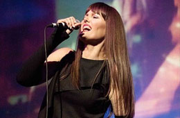 Pamela Falcon performing at Rudas Studios