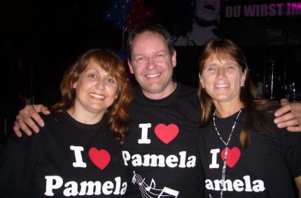 NEW YORK NIGHTS 650 Show Fans!