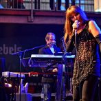 Pamela Falcon & NEW YORK NIGHTS at the Düsseldorf Kirmes